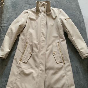 Tan Ivanka Trump trench coat